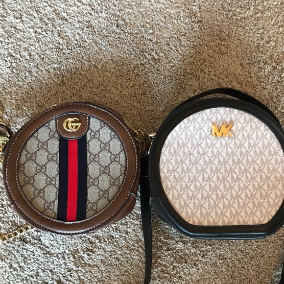 Purses - Picture 4 of 8